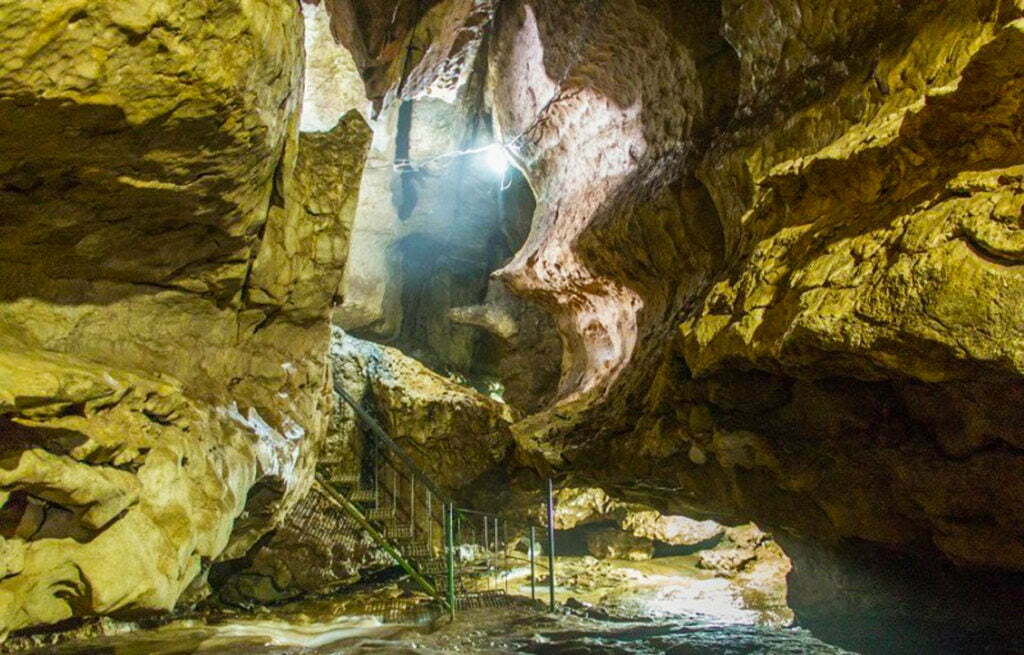 Arwah Cave
